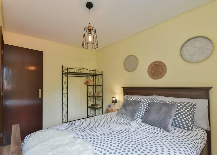 Clerigos Old Town Apartment